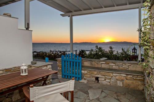 Sun And Sea Cottage