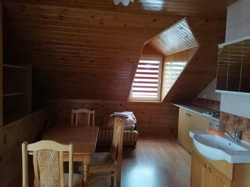 Hostal Agroturystyka Noclegi U Latki