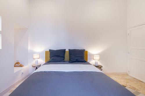 B&B Du Couvent, Chambre Aux Paons