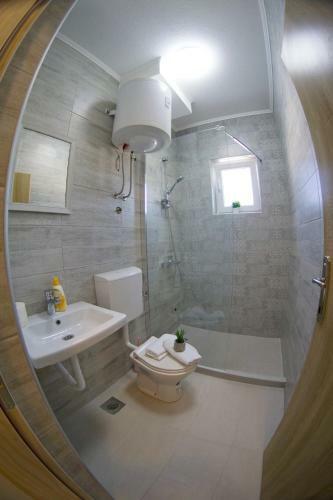 Hostal Apartmani Ogi 1