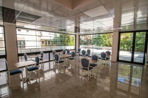 Ven�s Hotel