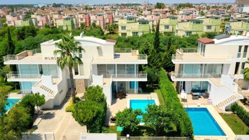 Feronya Villa B10