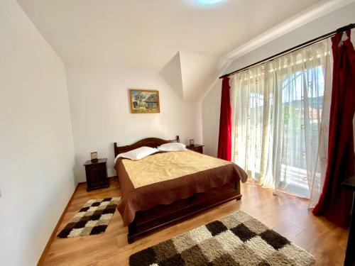 Hostal Casa Bucovineana