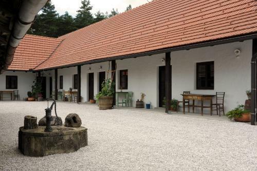 Apartmaji Gospoud Srmak