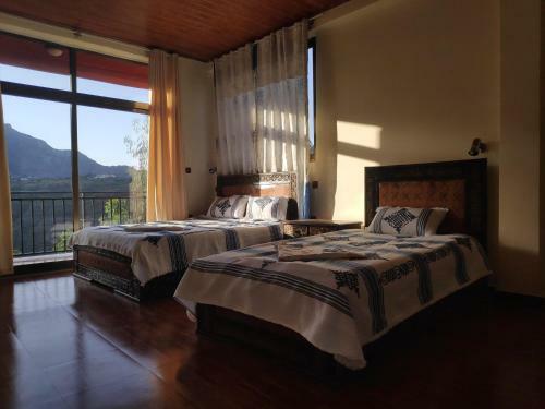 Hostal Merkeza Guest House