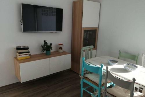 Apartamento Frente Al Mar. Almu��car