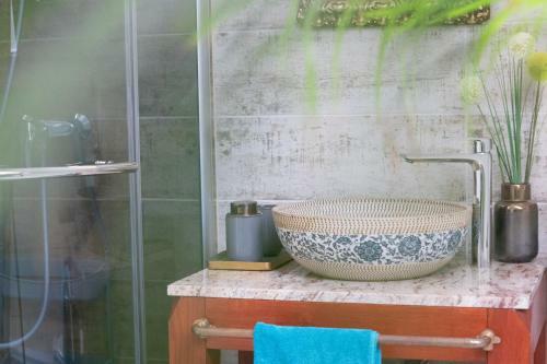 Allone Apartman