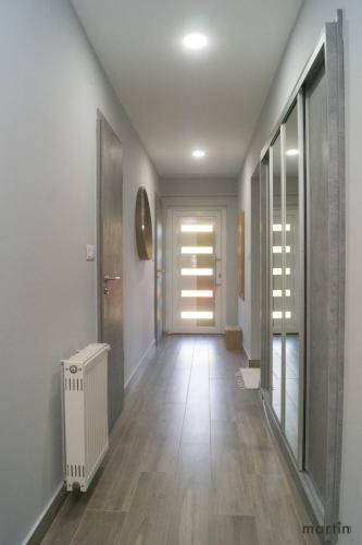 Allone Apartman