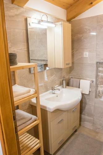 Apartamento New Renovated Stone House