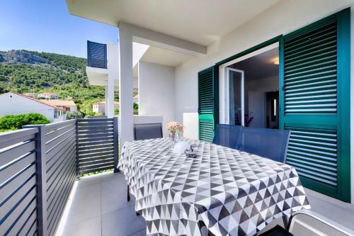 Hostal Apartmani Dule Komiza
