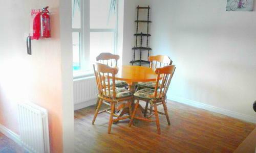 Albergue Avondale Accommodation