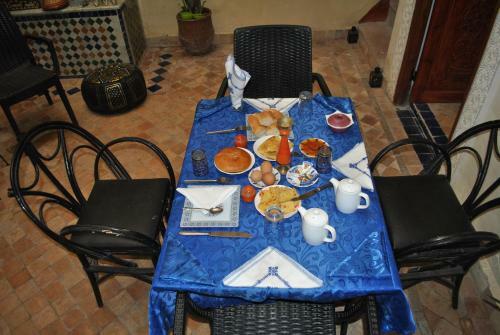 Hostal Dar Mounadim
