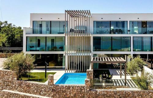 Deluxe Apartment Rova With Private Pool And Sea View