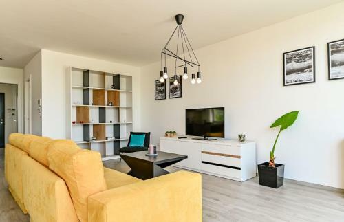 Deluxe Apartment Rova With Private Pool And Sea View