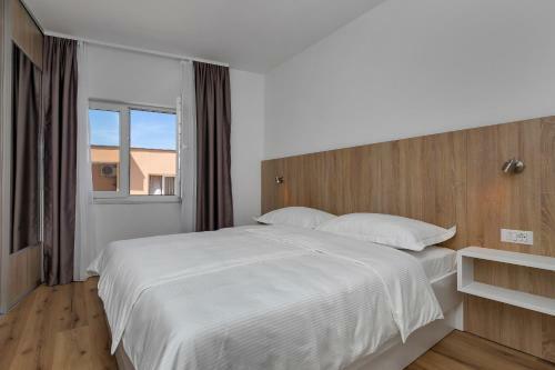 Apartmani Daniela Podgora