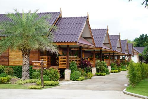 Hotel Ruentara Resort & Villa Buriram