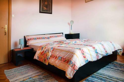 Hostal Buga And Tuga Rooms