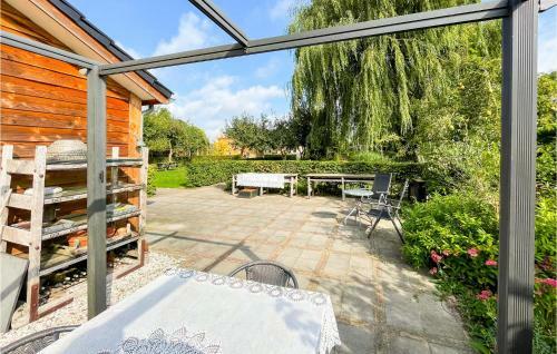 Nice Home In Loosdrecht With Wifi