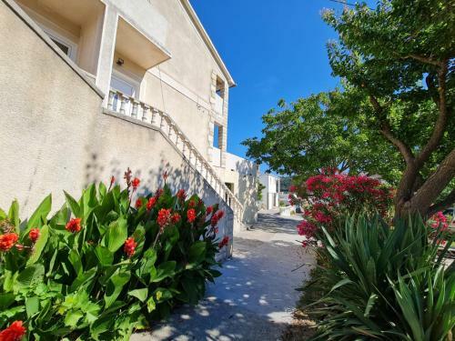 Apartamentos Maestral-nmf