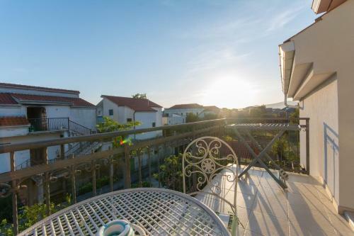 Apartamento Courtyard Seafront House