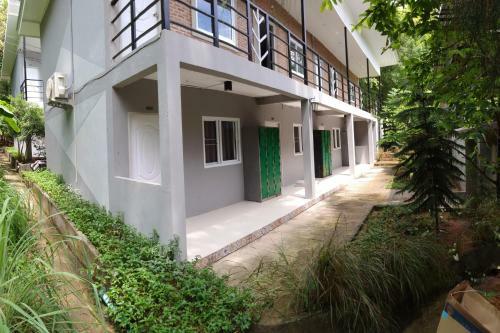 Albergue Live In Leaf Kohtao