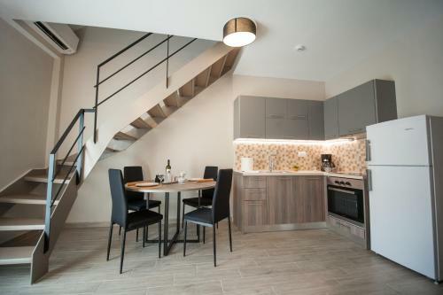 Niki's Apartments