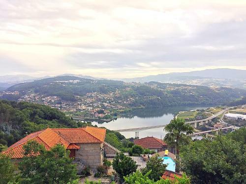 Douro E T�mega - Barroco Village