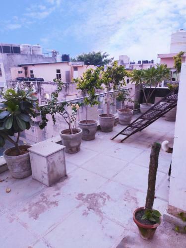 Rooftop Apartment Centrally Located