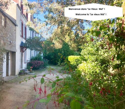"le Vieux Nid"