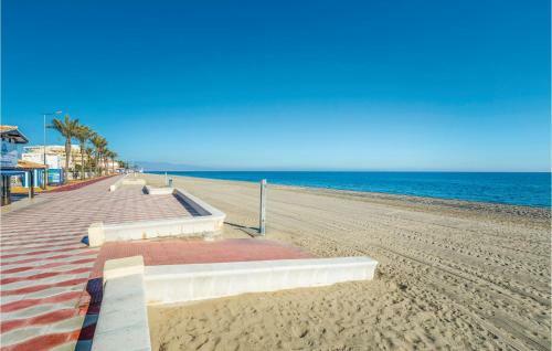 Two-bedroom Apartment In Roquetas De Mar