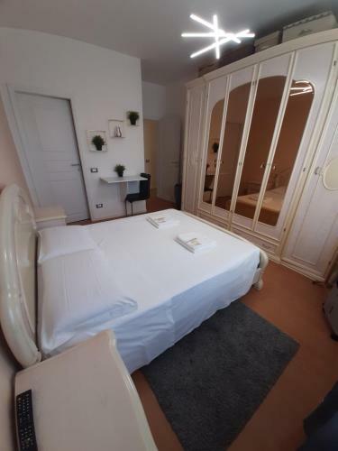 Hostal Alessandra's Home
