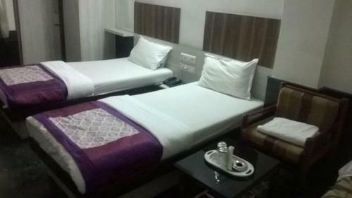 Hotel R.j.residency