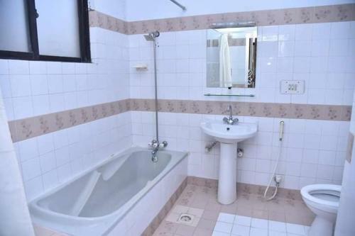 Bed & Breakfast Hotel Herfa Inn - Family Oriented