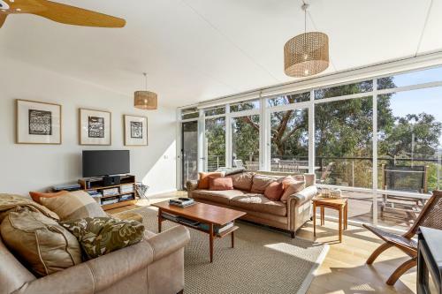 Gorgeous Coastal Home Close To The Beach - Anglesea