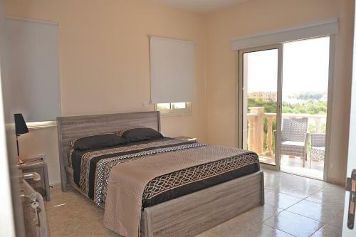 Aphrodite Nissi Villa