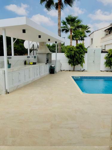 Aphrodite Nissi Villa