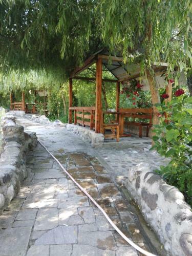 Hostal Menua Resort