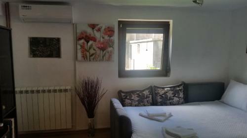 Hostal A Apartment