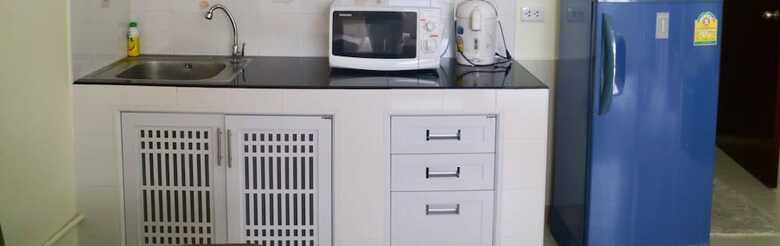 Apartamentos Muangthong Inn