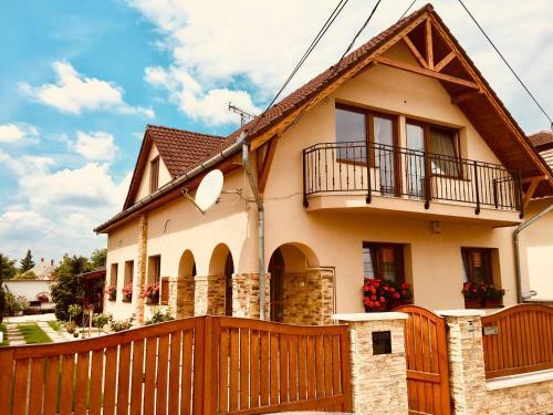 Anna B�thory Apartmanh�z