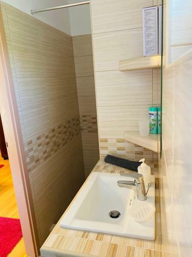 Pandora Pool Apartman