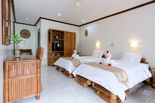 Hotel Kasai Village Dive Resort
