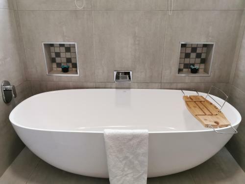 Apartamento Vacation Letting - Unit 3 The Bridge