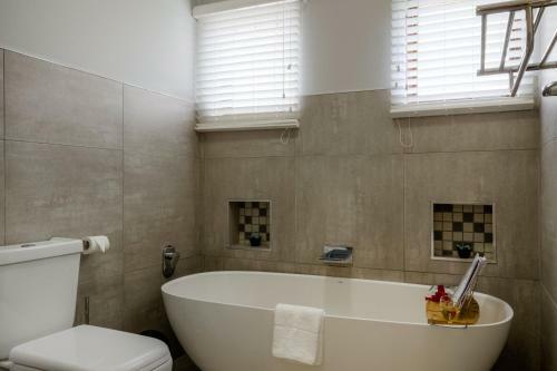 Apartamento Vacation Letting - Unit 3 The Bridge