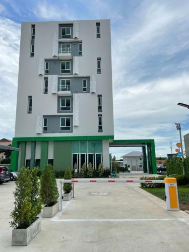 Hostal Sabai Residence @bangyai