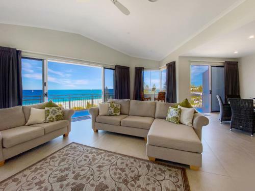 Apartamento Beachfront Penthouse With Stunning Views