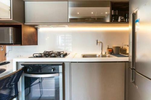 Apartamento Flat Super Luxo T�rreo Frente Piscinas