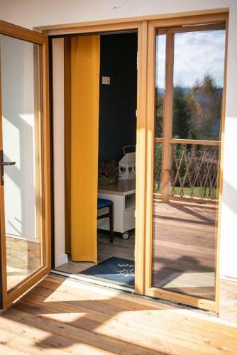 Apartamento Bieszczadzki Hals - Dom Bli?niak