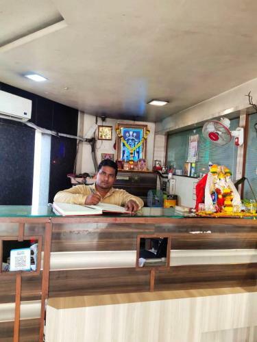 Hotel Praveen