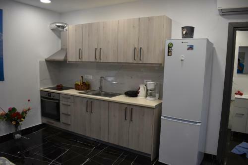 Istron Corner Apartments